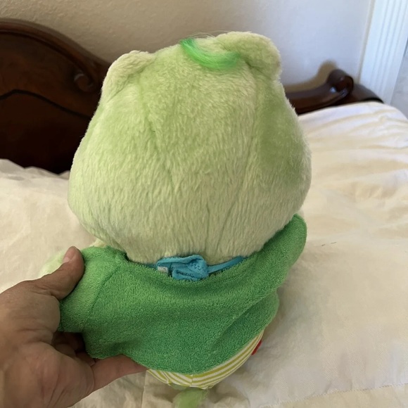 VINTAGE CARE BEAR CAREBEAR GOOD LUCK FOUR LEAF CLOVER 12 Inch  PLUSH Cute Outfit - Picture 11 of 11